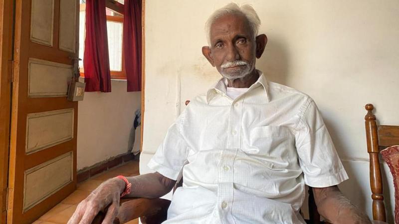 ‘पत्नी चली गई, सम्मान चला गया’: 100 रुपये की रिश्वत का आरोप, 39 साल बाद बाइज़्ज़त बरी